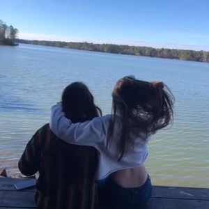 Meet your Posher, Chloe